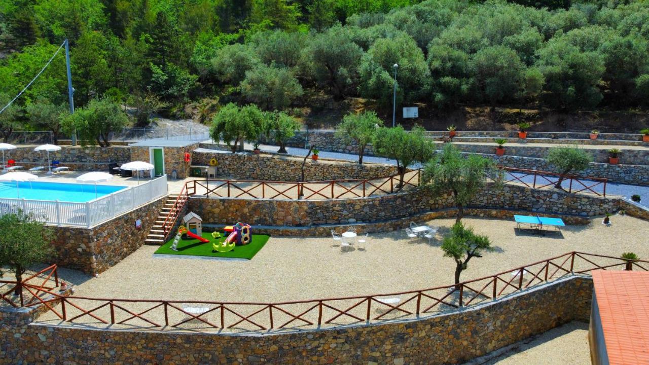 Agriturismo Monte Acuto - Natura, Mare & Relax In Piscina Тойрано Экстерьер фото